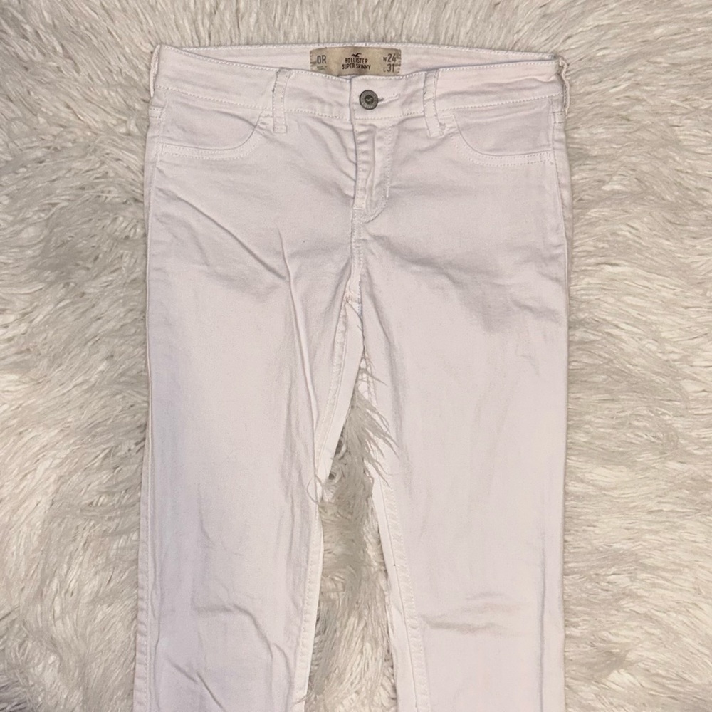 Hollister White Mid-Rise Super Skinny Jeans